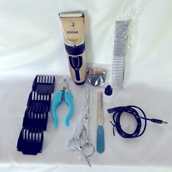 Like New! GOOAD PET Grooming Hair Clippers Kit - Picture 11 of 14